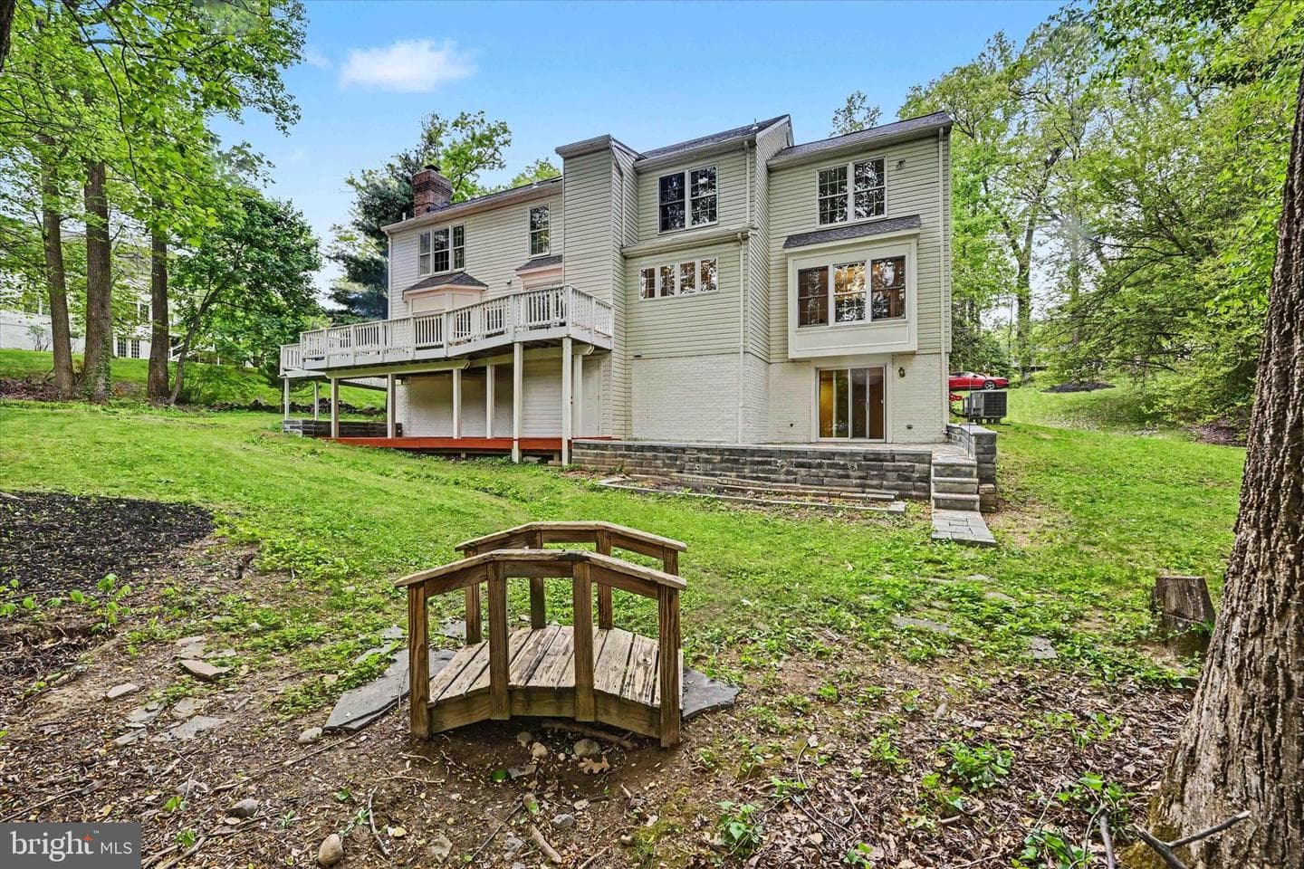 8033 Crest Road photo 38
