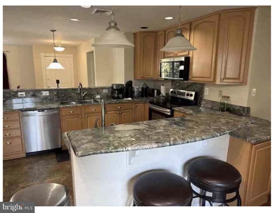 7401 Pindell School Road, Fulton