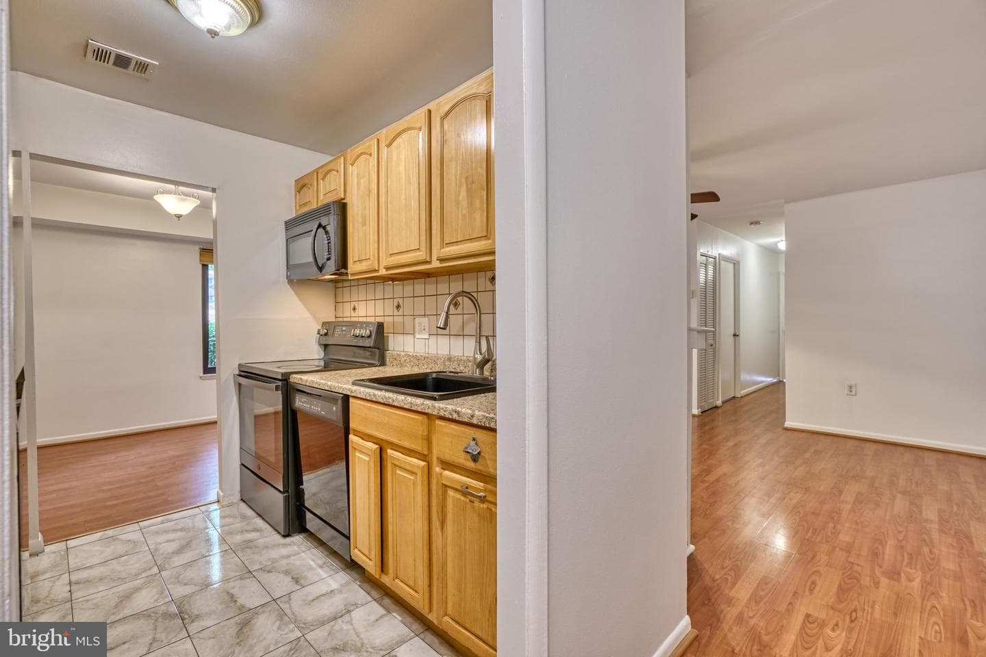 10551 Twin Rivers Road #b-2 photo 5