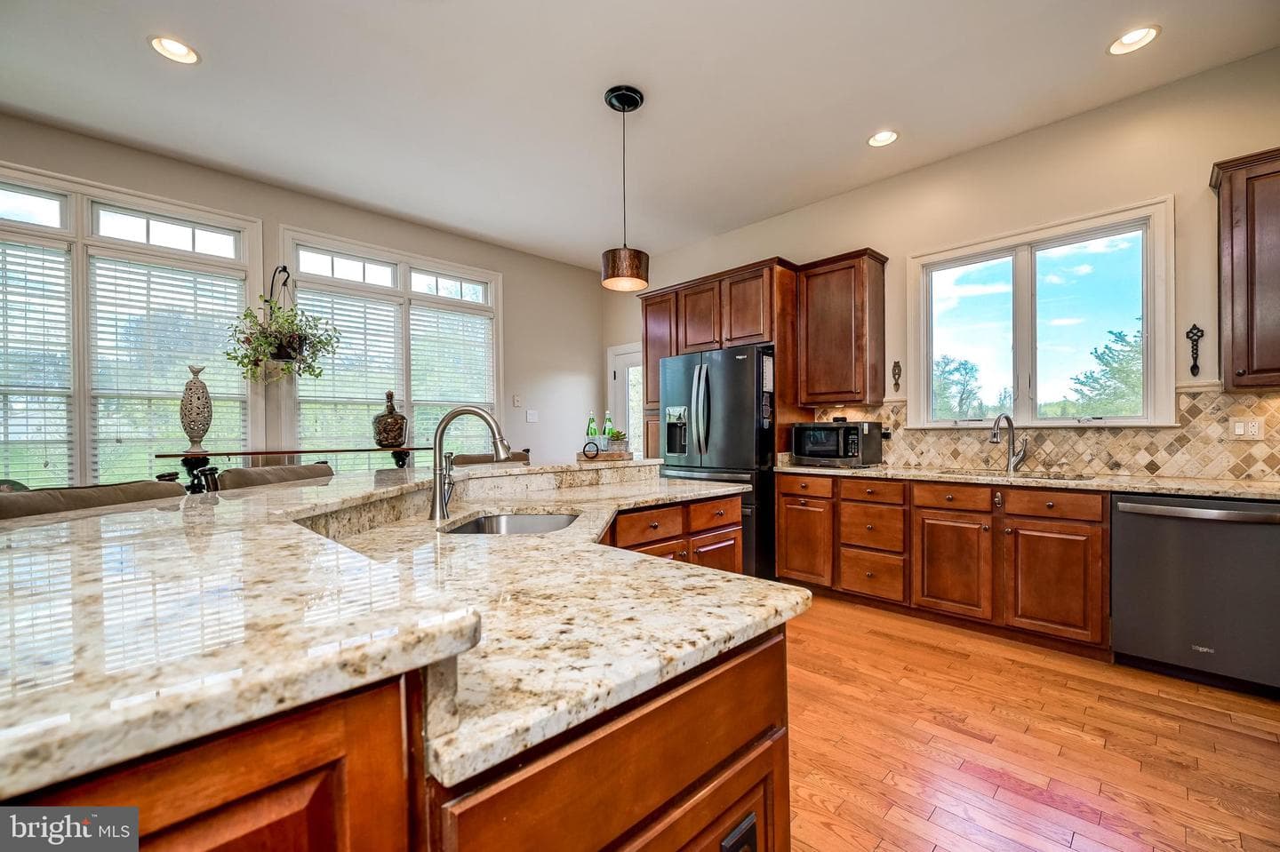 12850 Highland Road photo 17