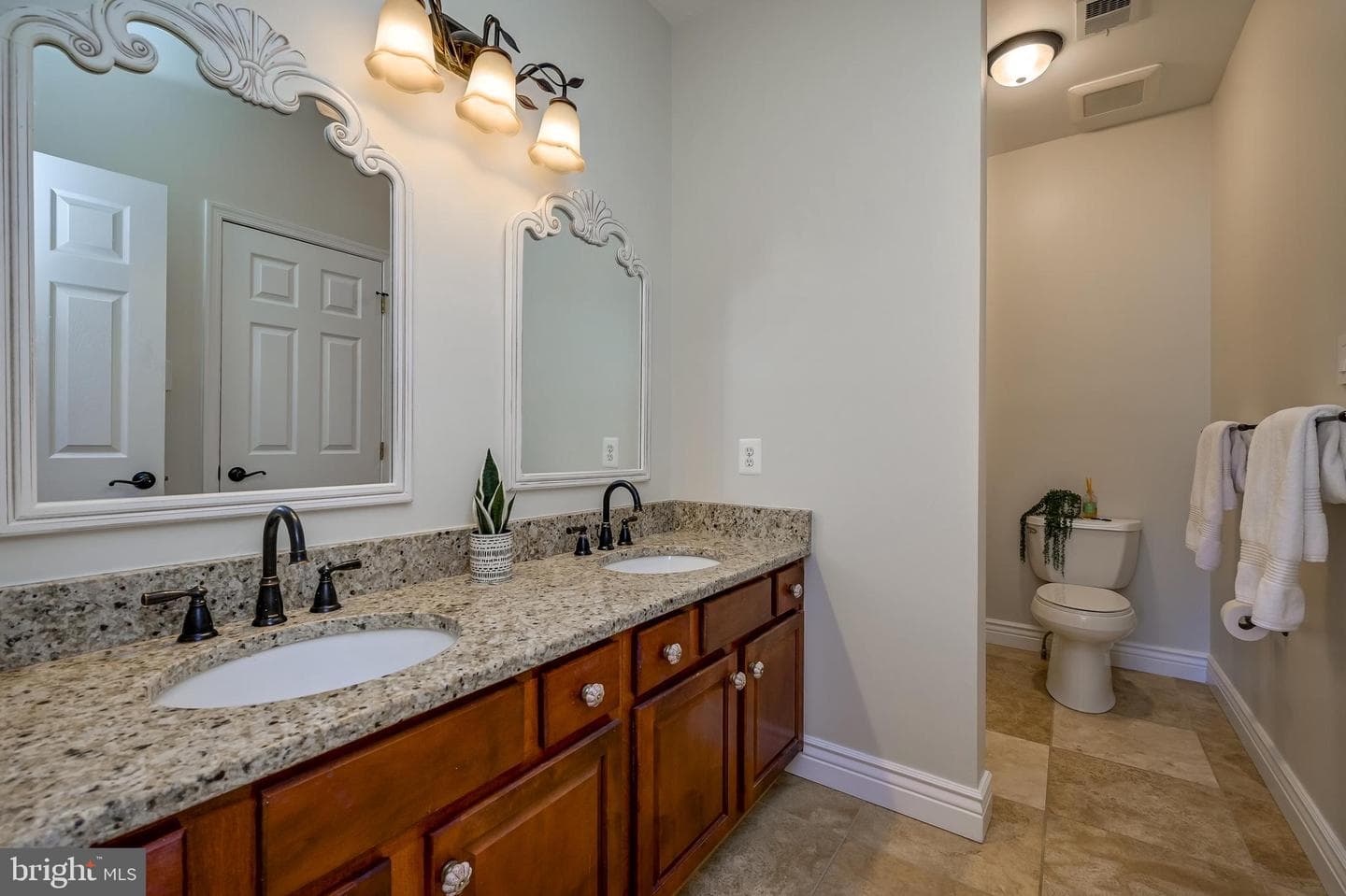 12850 Highland Road photo 38