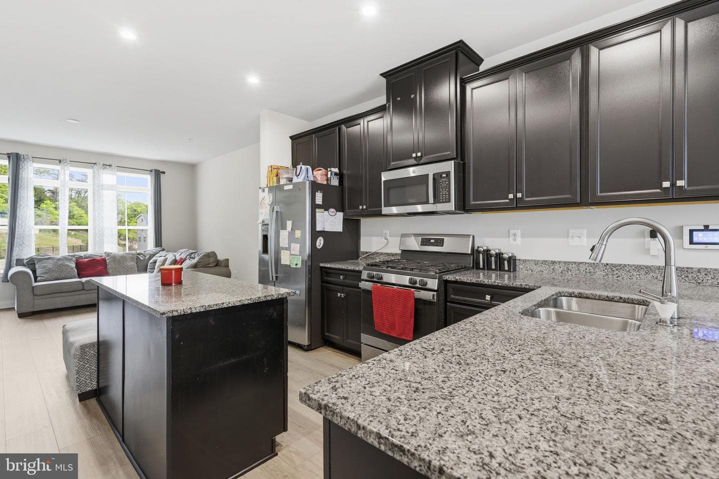 7046 Pramila Place photo 4