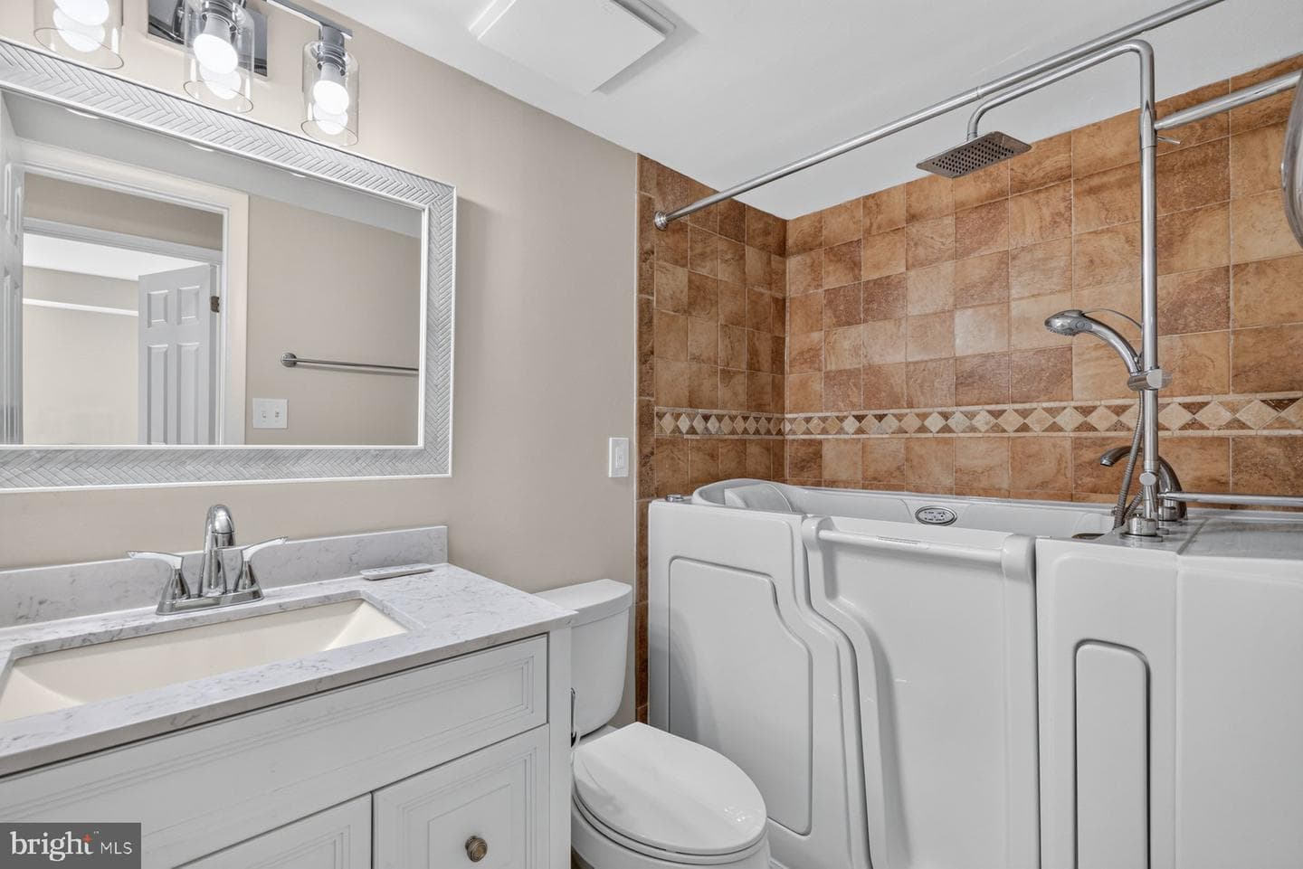 6079 Majors Lane #4 M4 photo 16