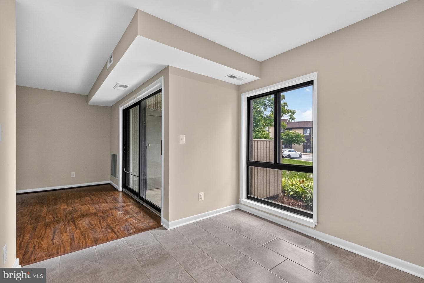 6079 Majors Lane #4 M4 photo 5