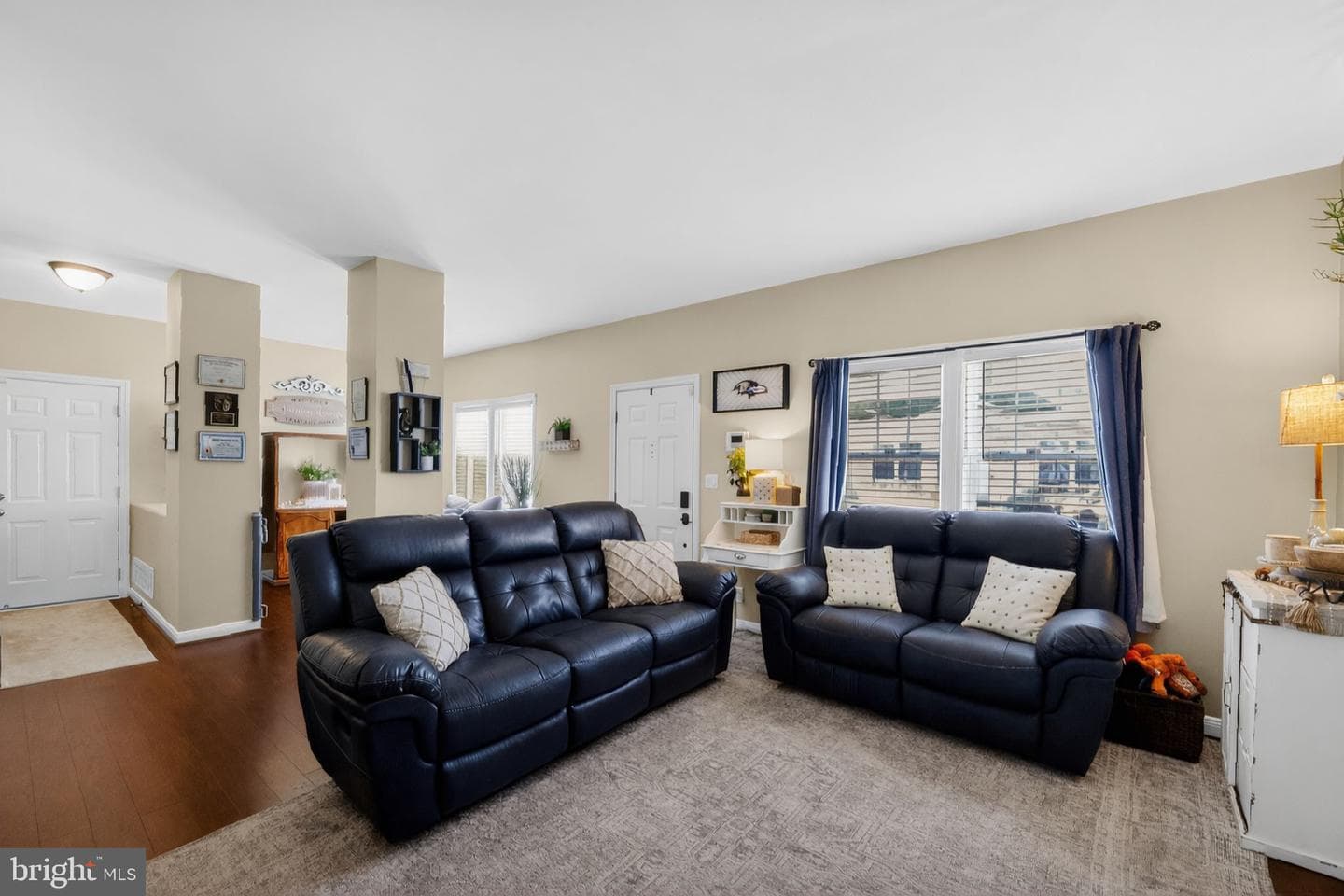 7548 Cove Point Way photo 3