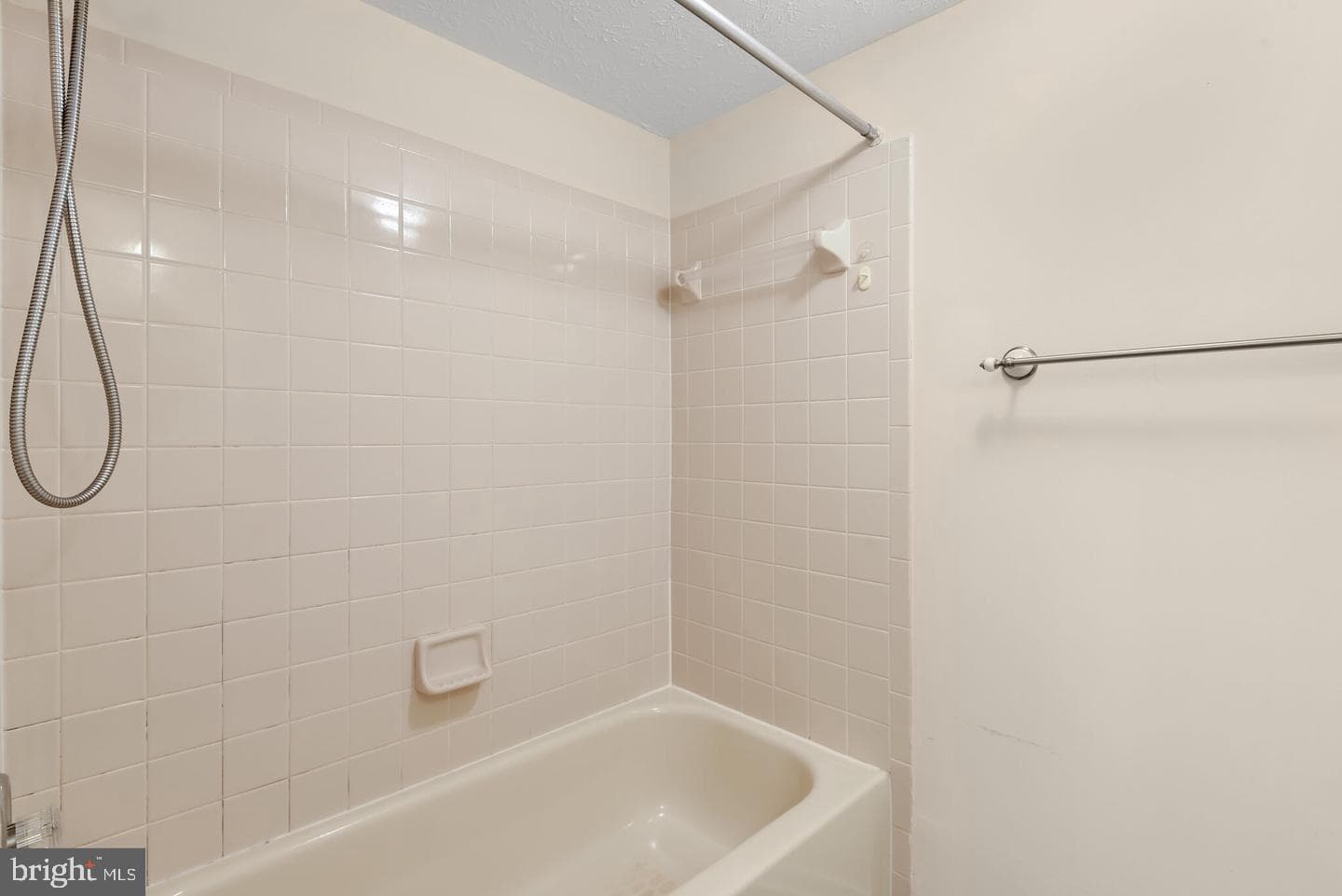 6205 Sandpiper Court #201 photo 18