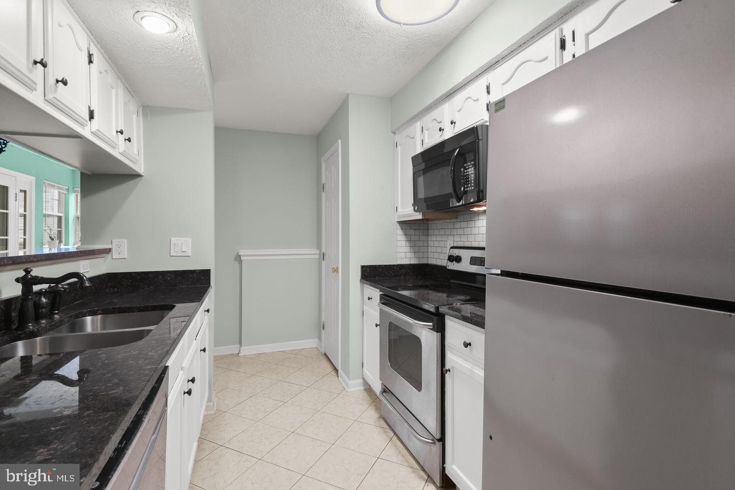 6205 Sandpiper Court #201 photo 3