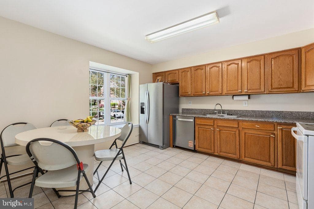 10639 High Beam Ct photo 6