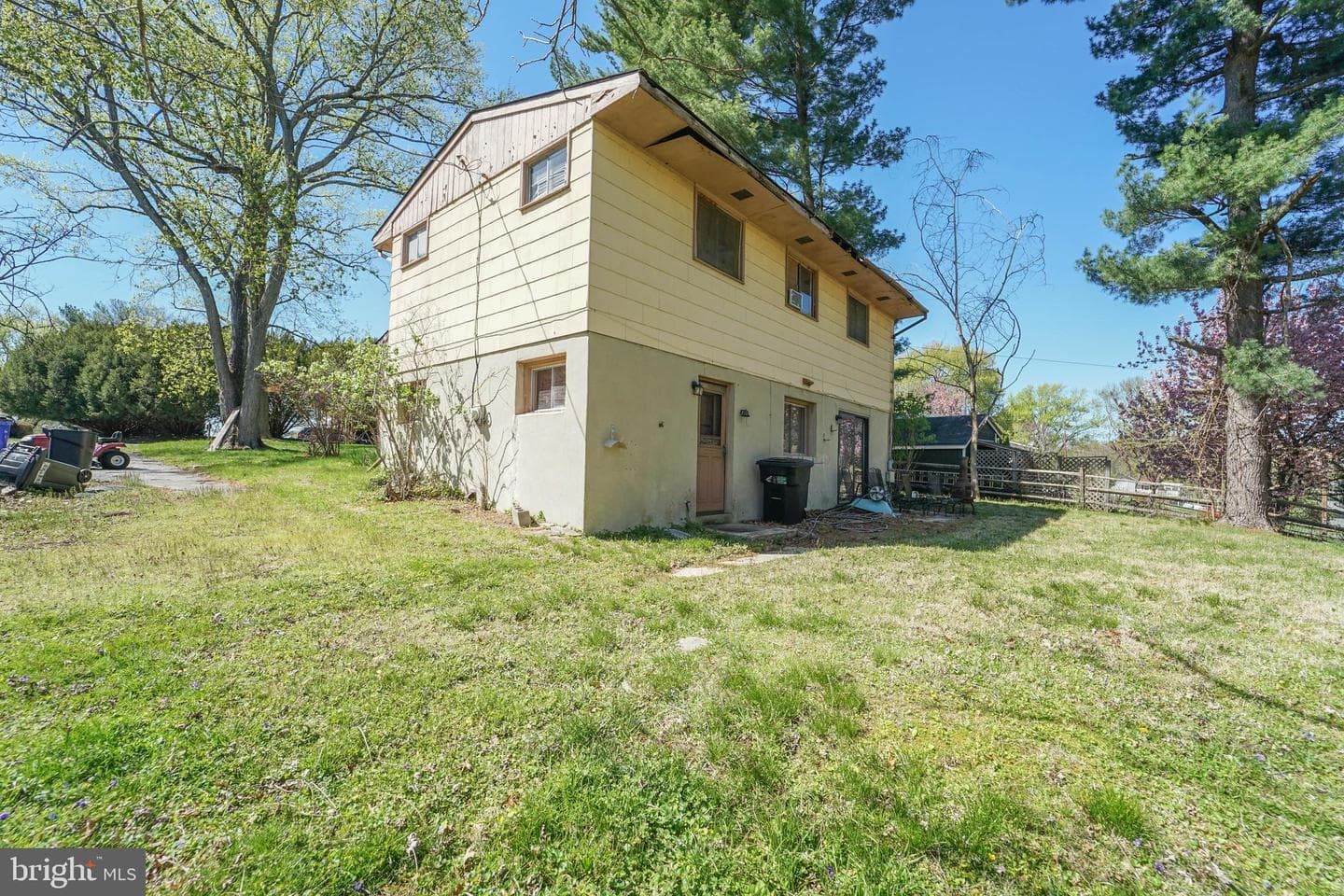 3433 Rollingview Court photo 7