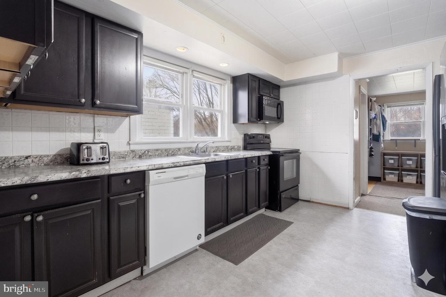 16700 Frederick Road photo 21