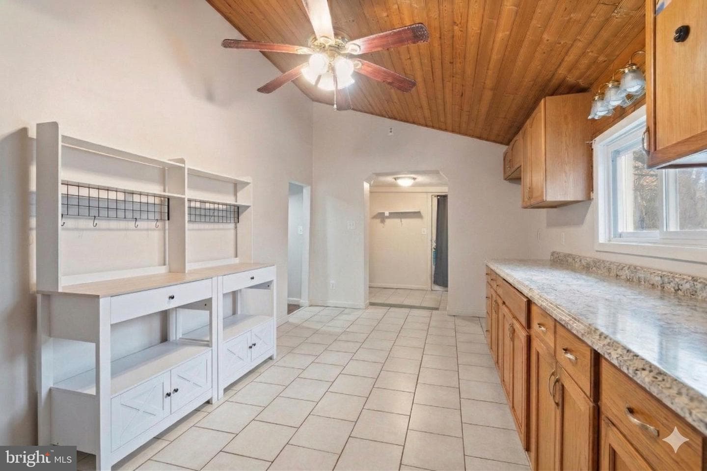 16700 Frederick Road photo 9