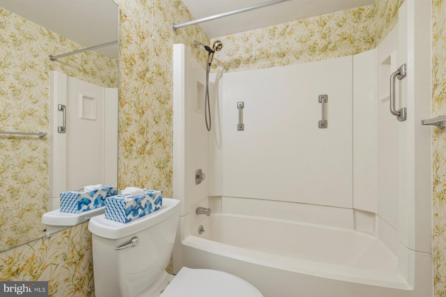 9575 Angelina Circle photo 32