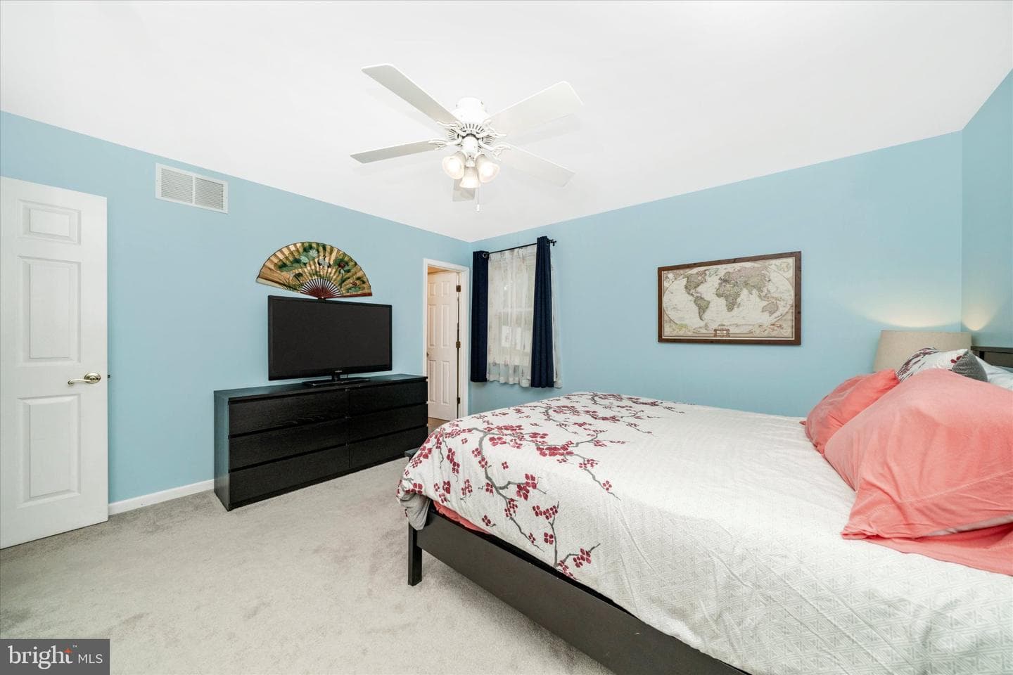 6334 Euclid Avenue photo 22