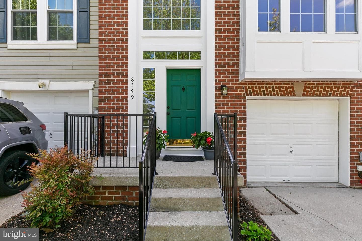 8769 Stonehouse Drive photo 3
