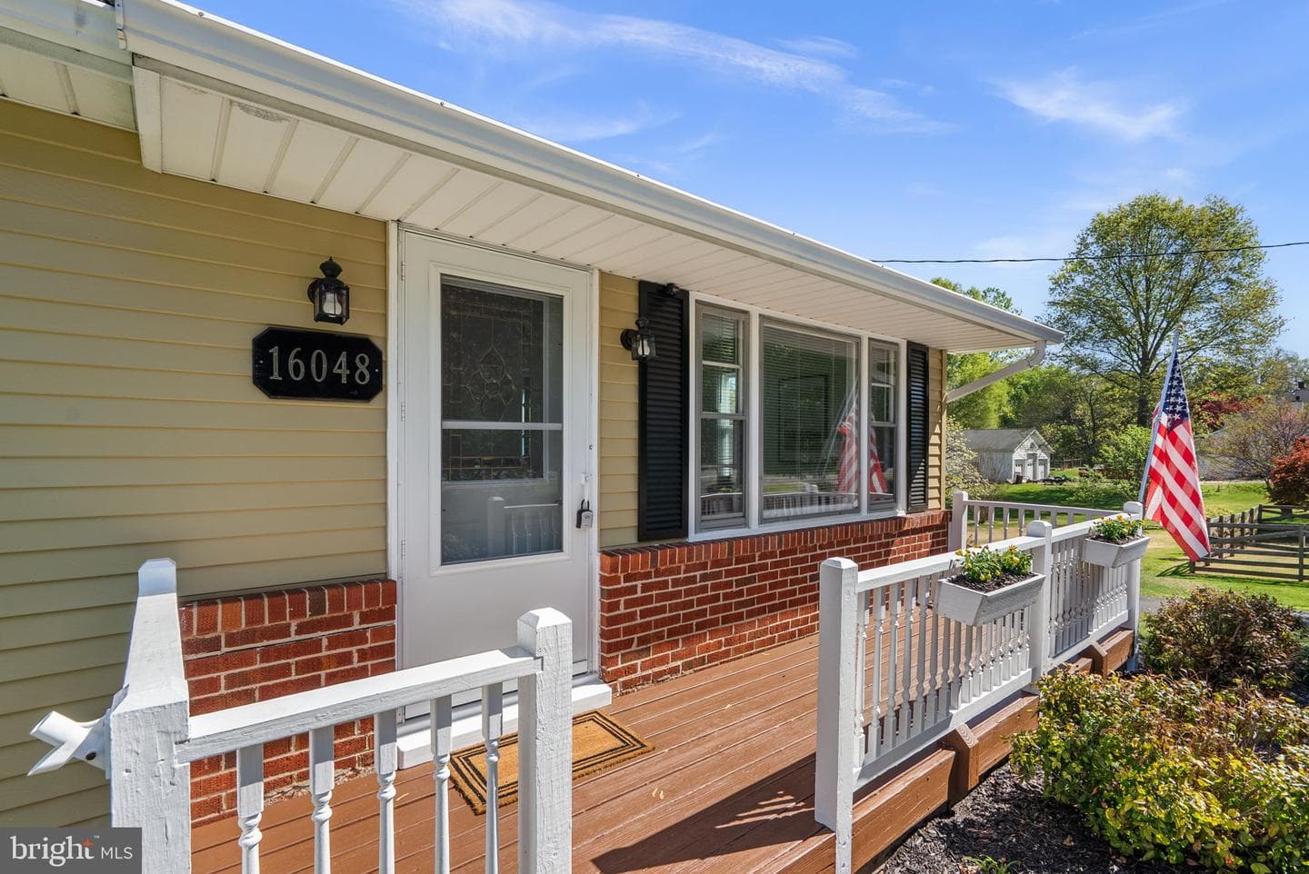 16048 Ed Warfield Road photo 4