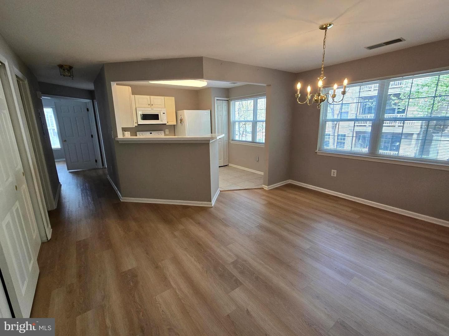 5835 Wyndham Circle #201 photo 11