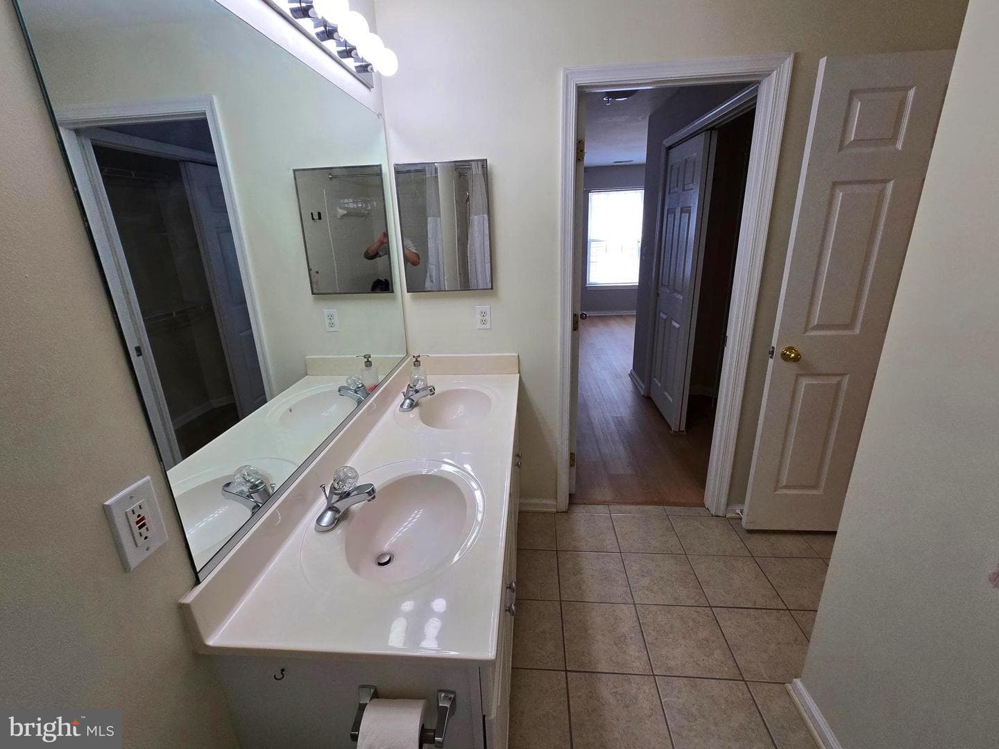 5835 Wyndham Circle #201 photo 19