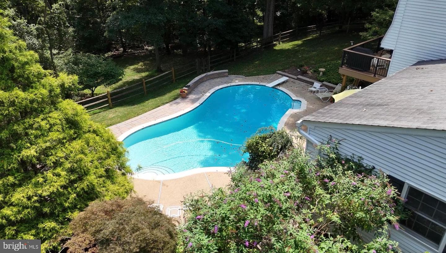 5158 Durham Road W photo 60