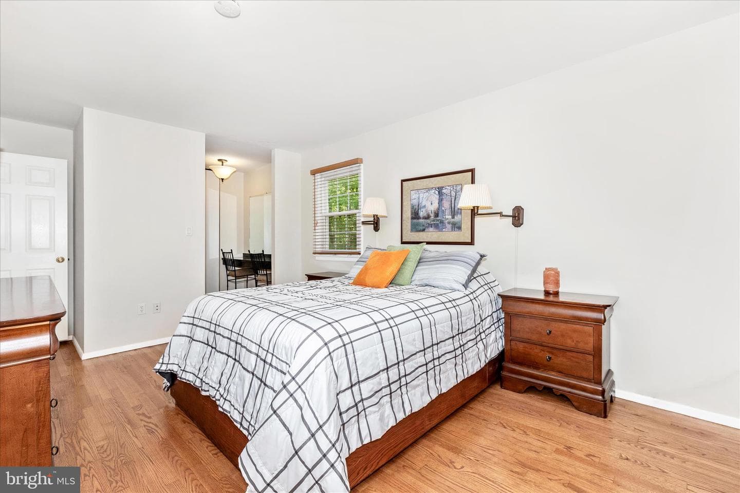 7946 Helmart Drive photo 27