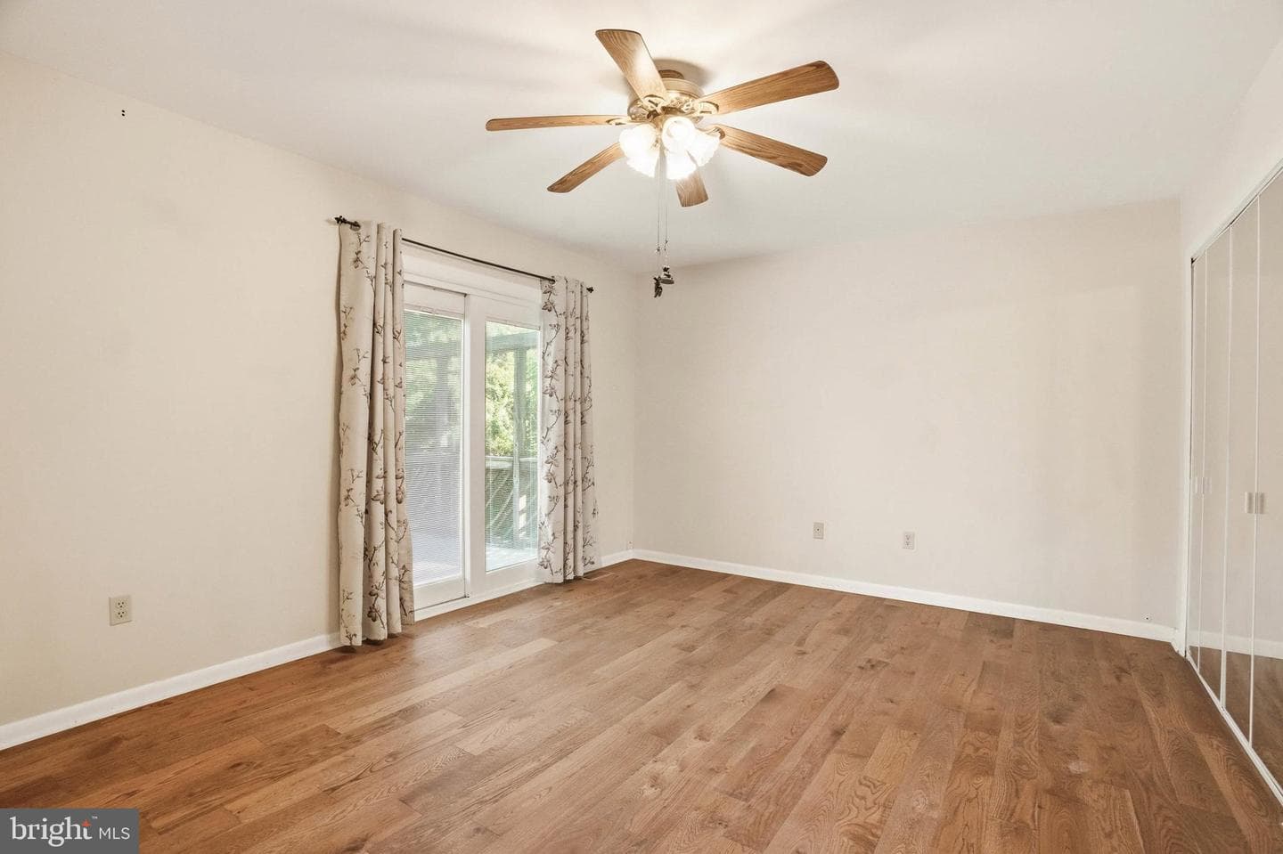 6717 Sewells Orchard Drive photo 22
