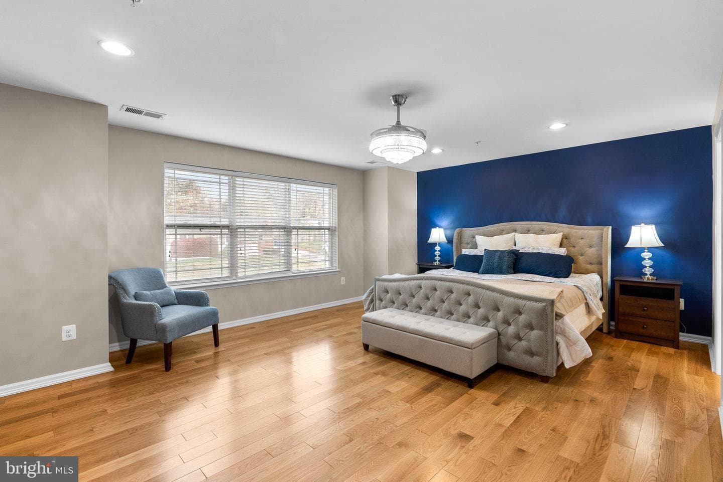 7368 Cedar Ave. photo 13