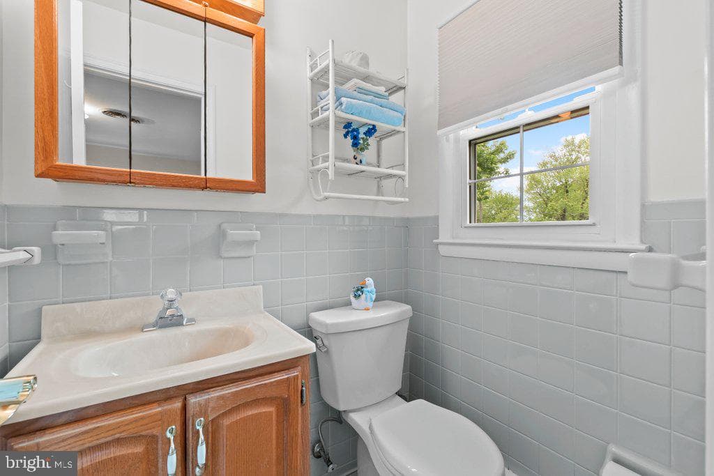 3118 Greenway Drive photo 17