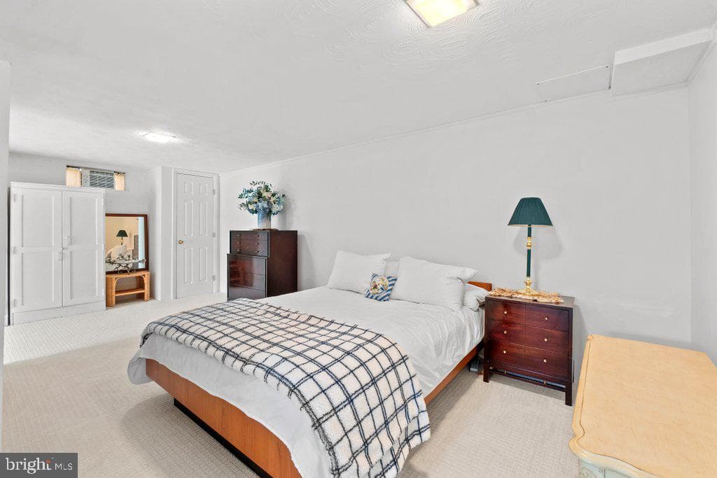 3118 Greenway Drive photo 23
