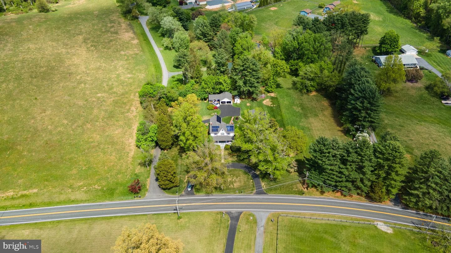 14106 Howard Road photo 45