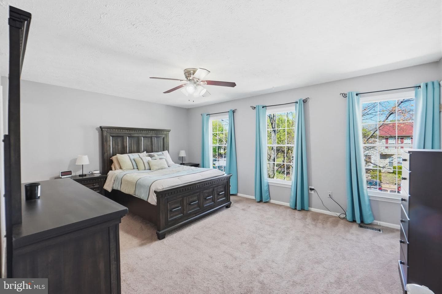 8587 Black Star Circle photo 15