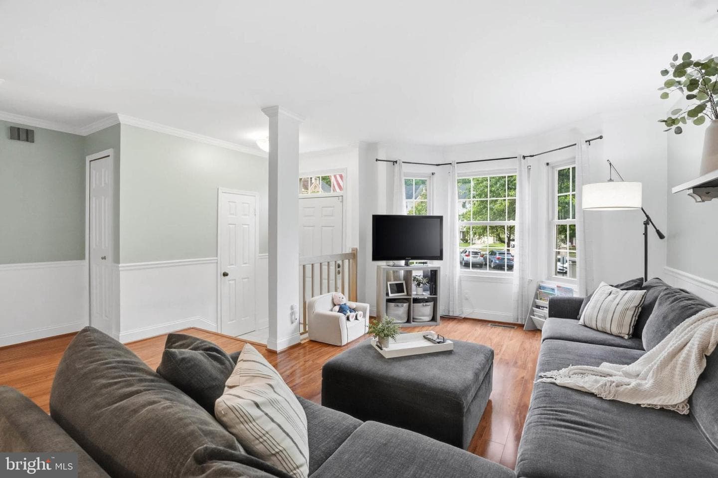 9673 Horsham Drive NW photo 3