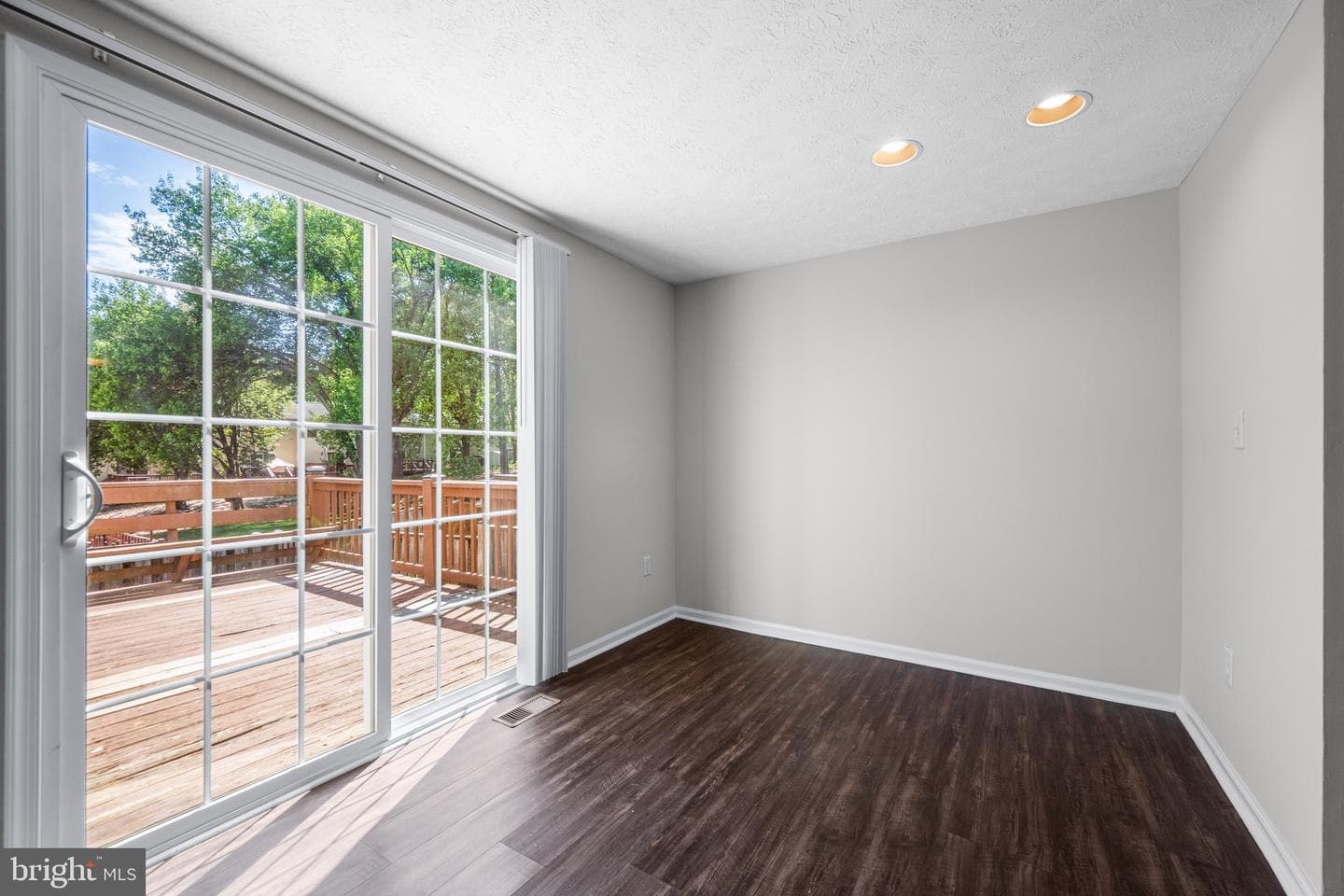 8333 Silver Trumpet Drive photo 15
