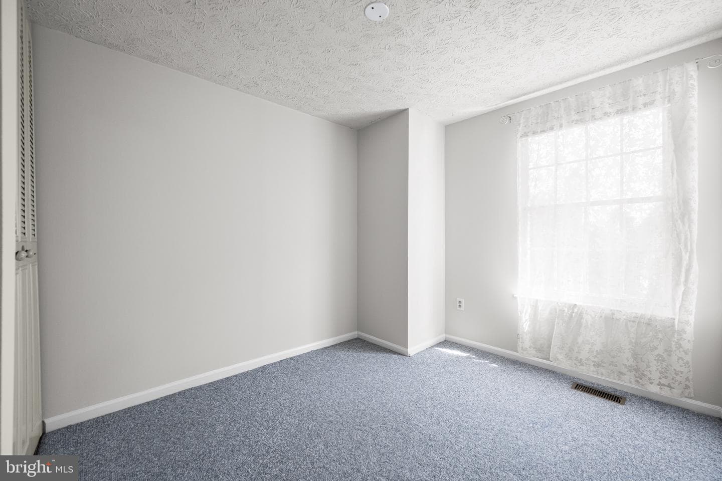 8333 Silver Trumpet Drive photo 18