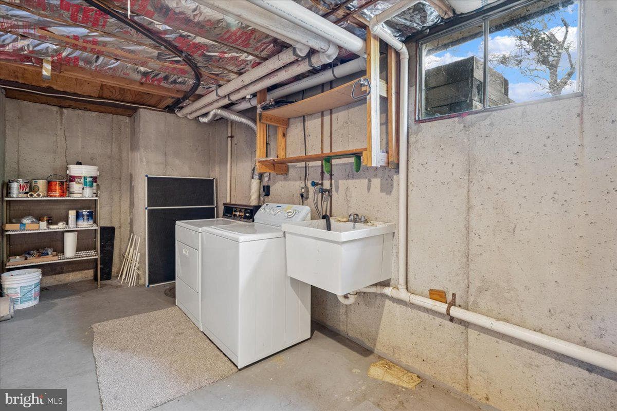 4661 Palomino Court photo 45