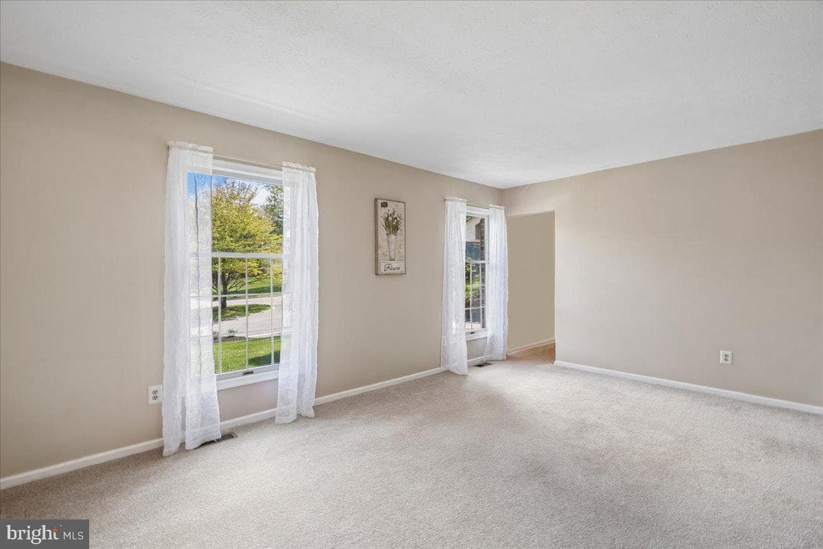 4661 Palomino Court photo 7