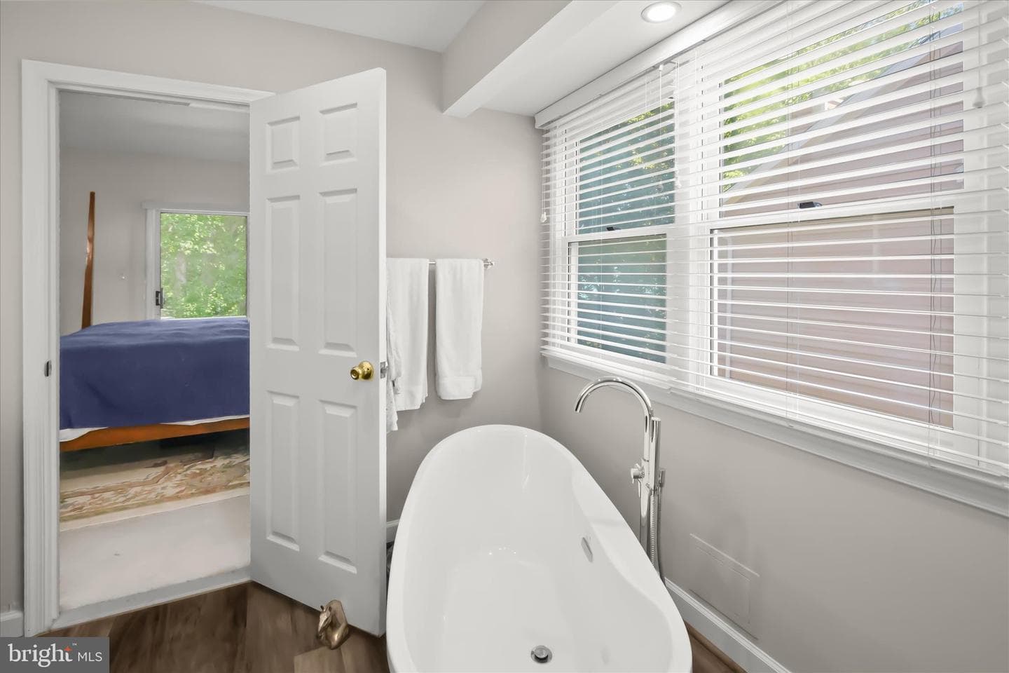 5936 Cedar Fern Court photo 25