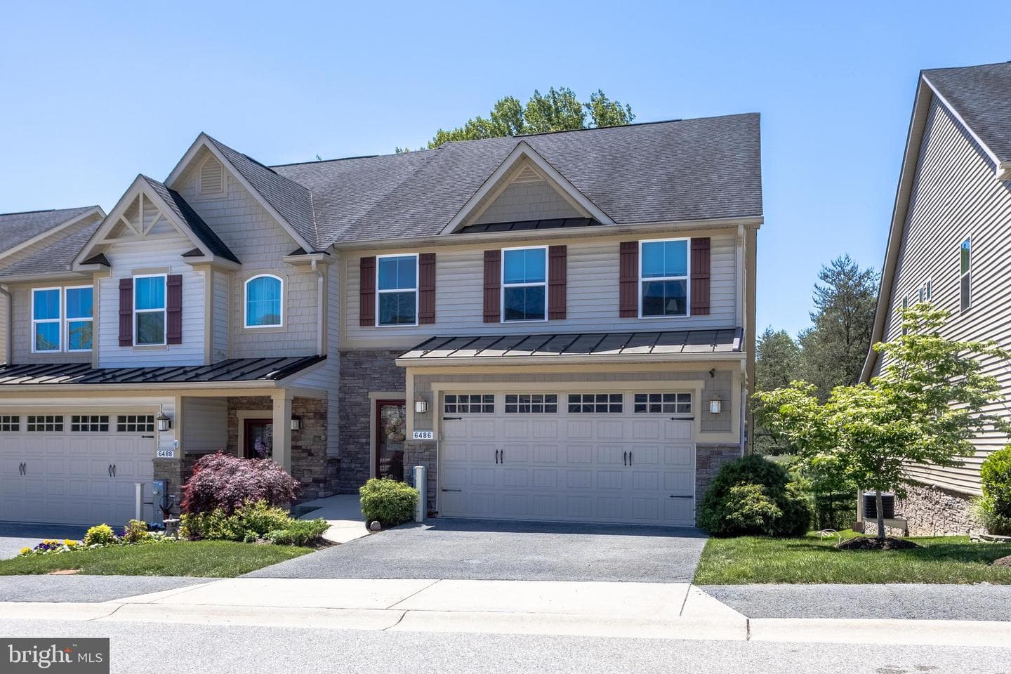 6486 Park Forest Circle photo 115