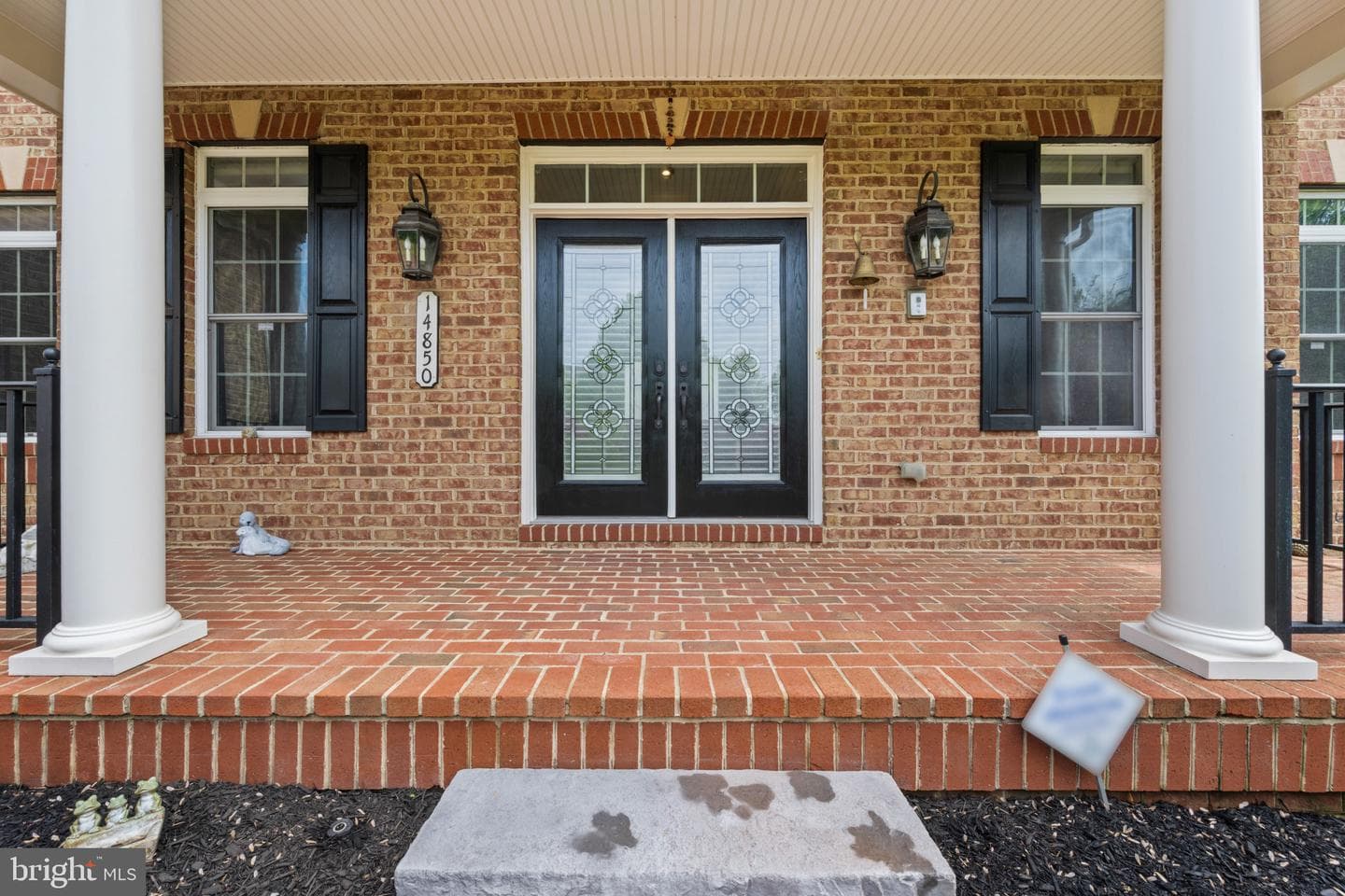 14850 Michele Drive photo 2
