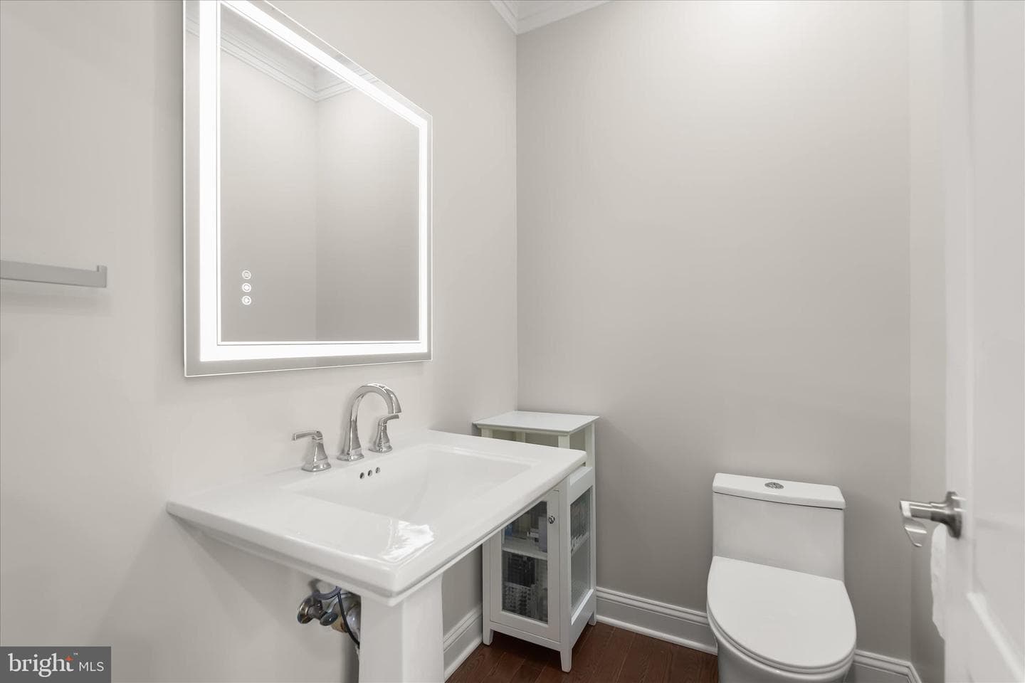 5593 Broadwater Lane photo 25