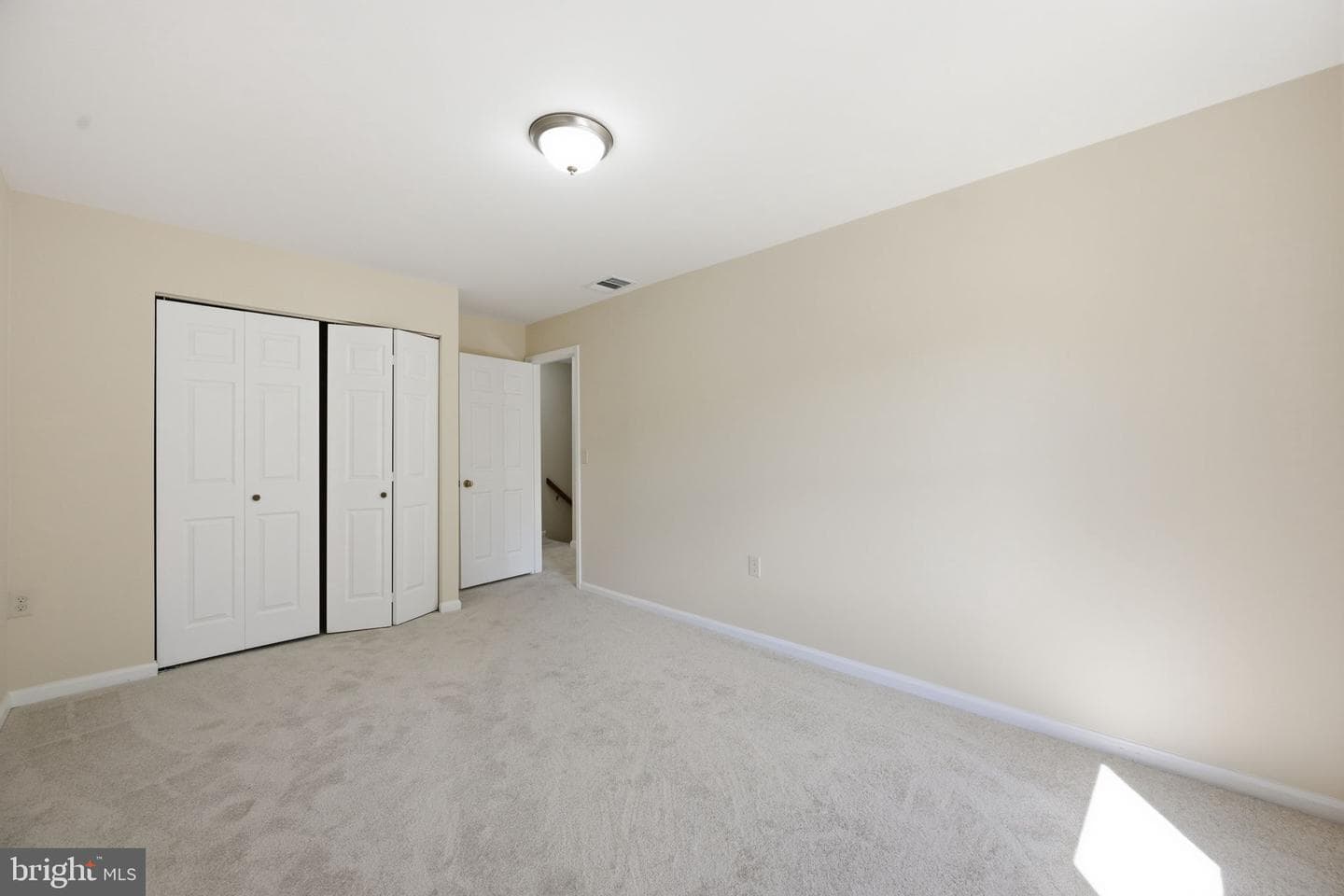 9045 N Laurel Road #k photo 21
