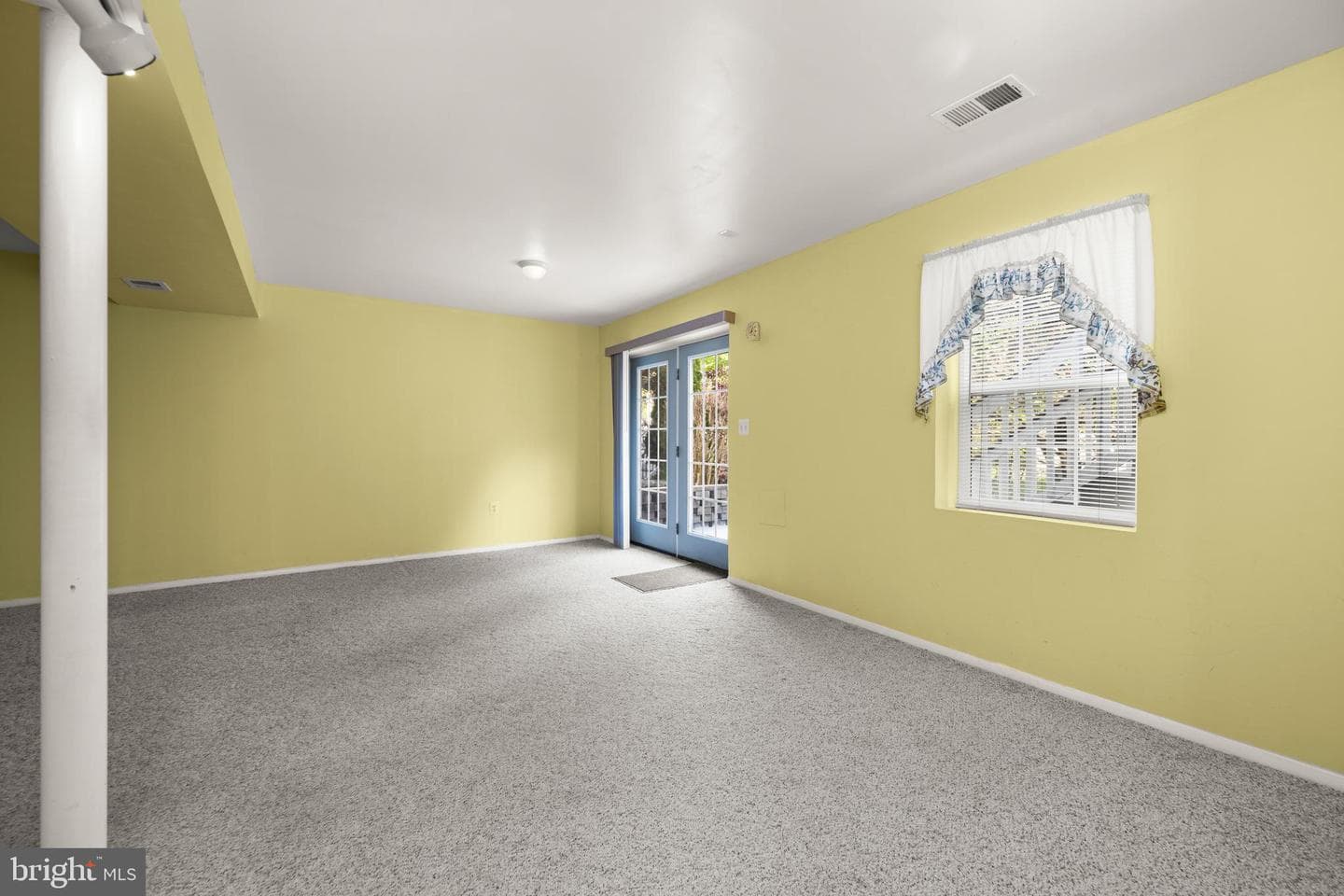 2220 Kaitlins Court photo 41
