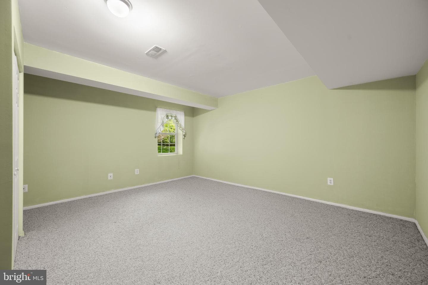 2220 Kaitlins Court photo 46