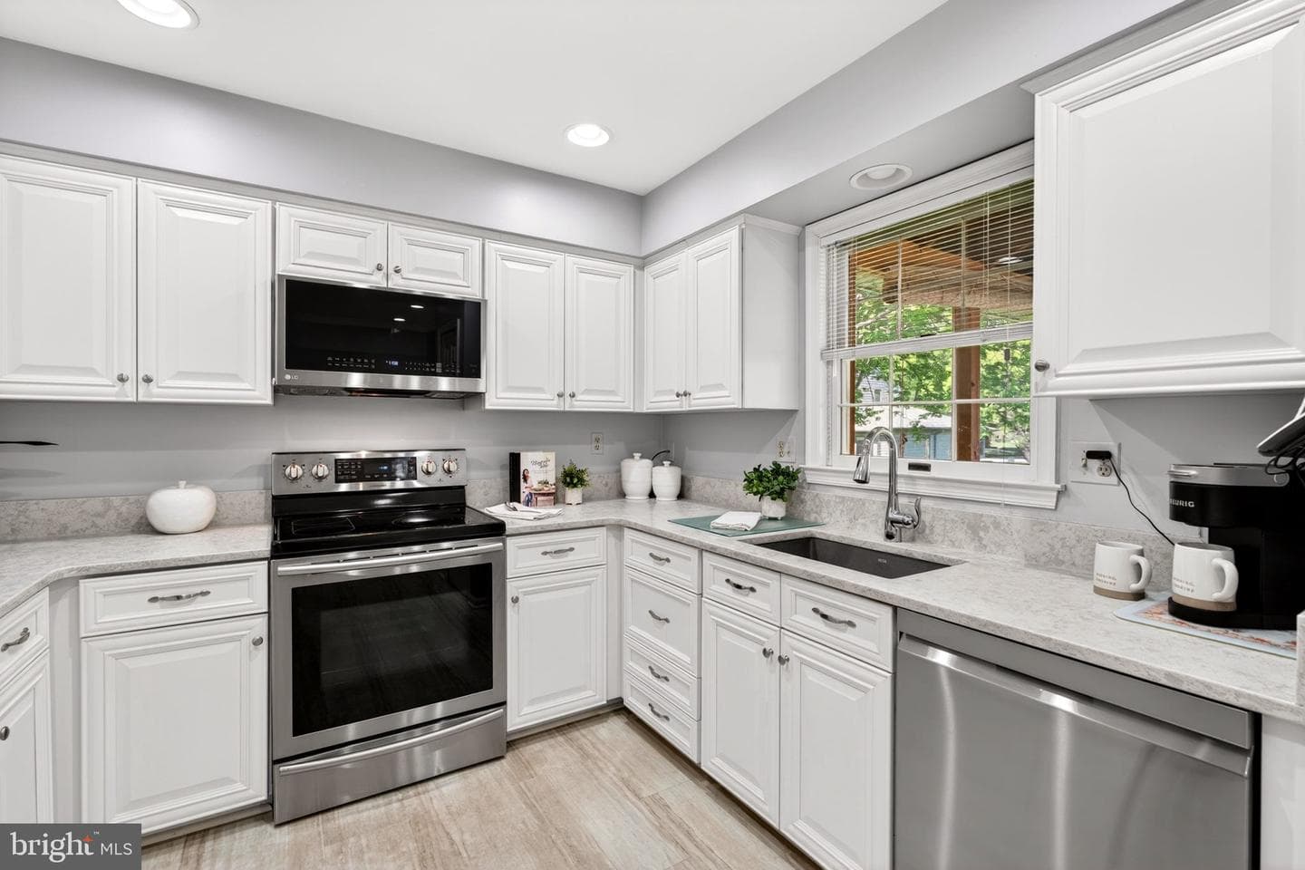 12135 Gray Star Way photo 19