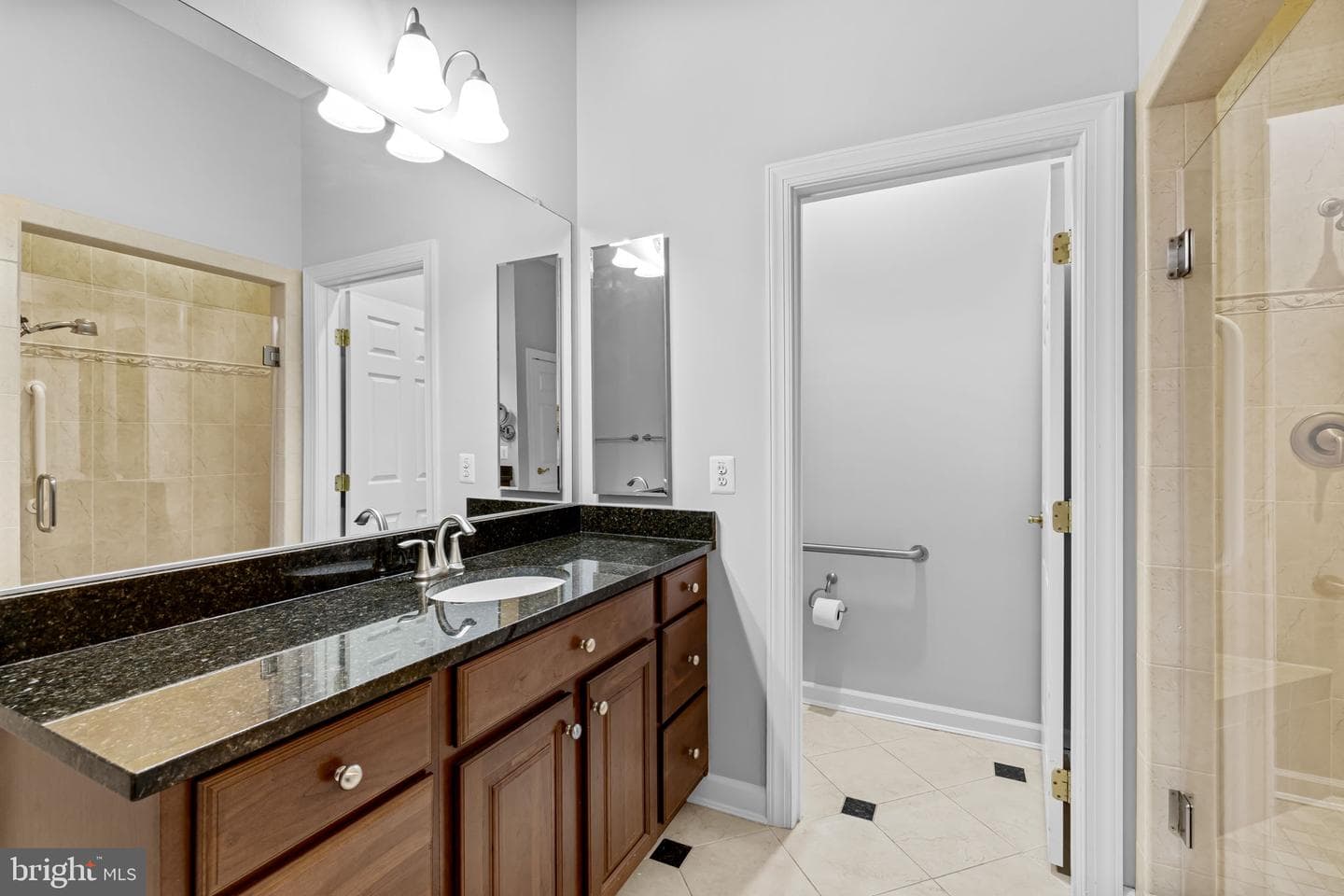 3035 Homeland Way #114 photo 22