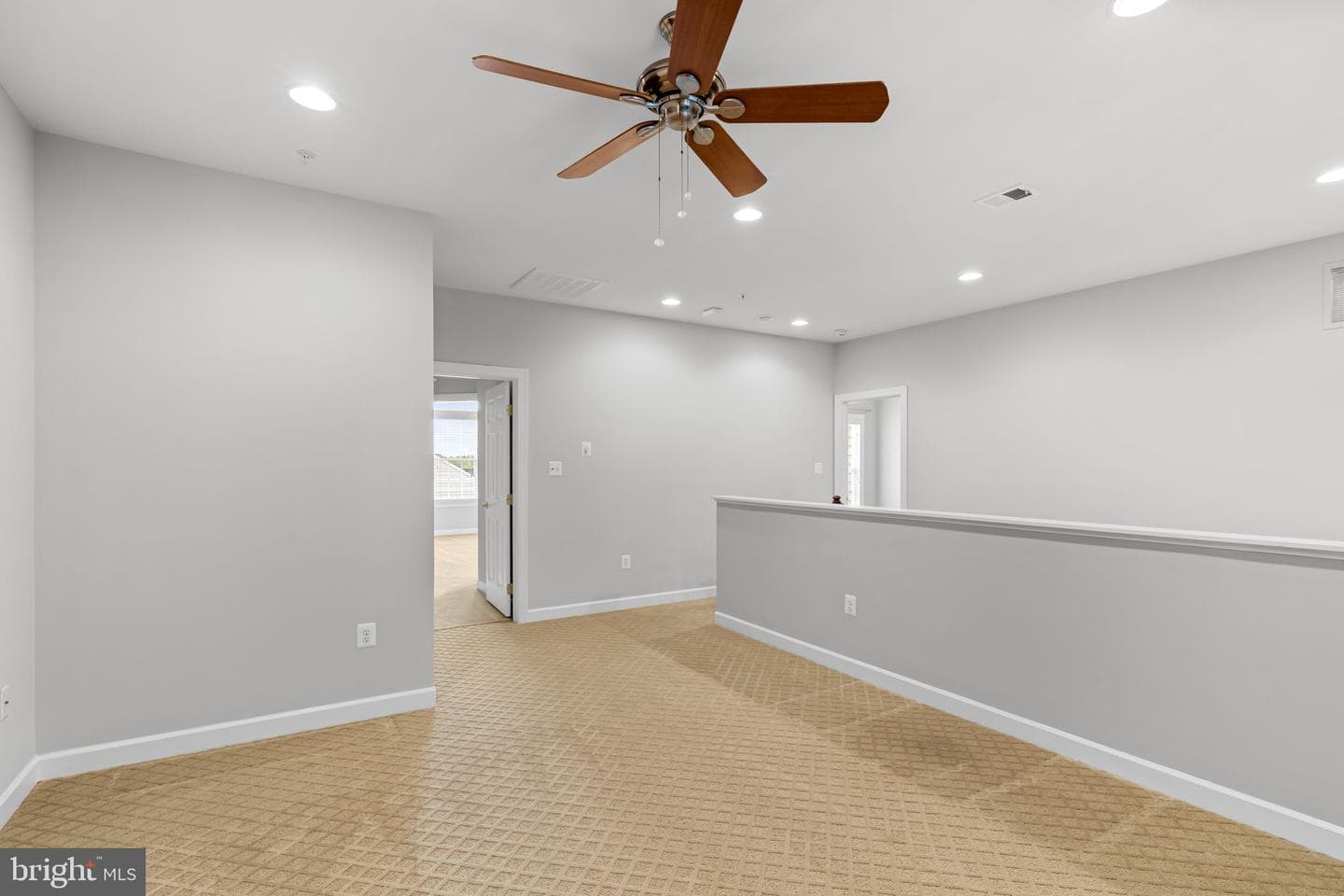 3035 Homeland Way #114 photo 26