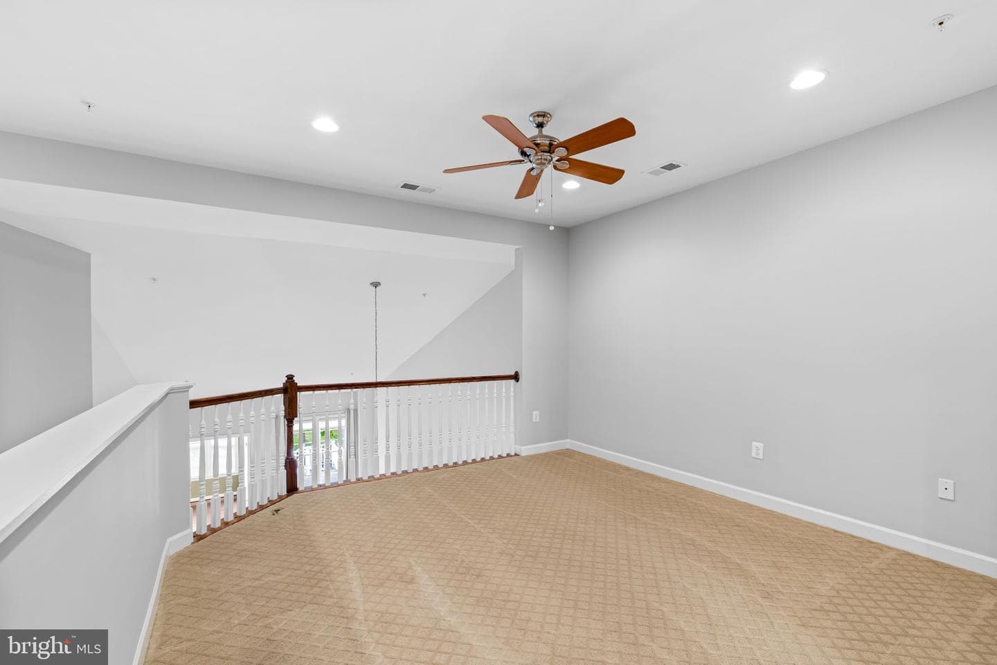 3035 Homeland Way #114 photo 27