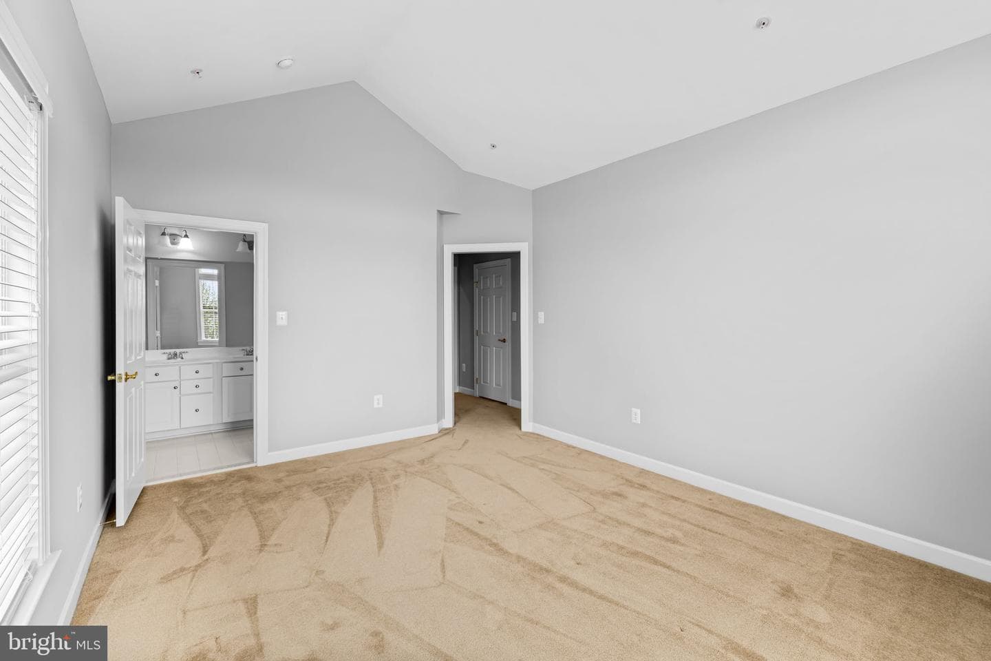 3035 Homeland Way #114 photo 30