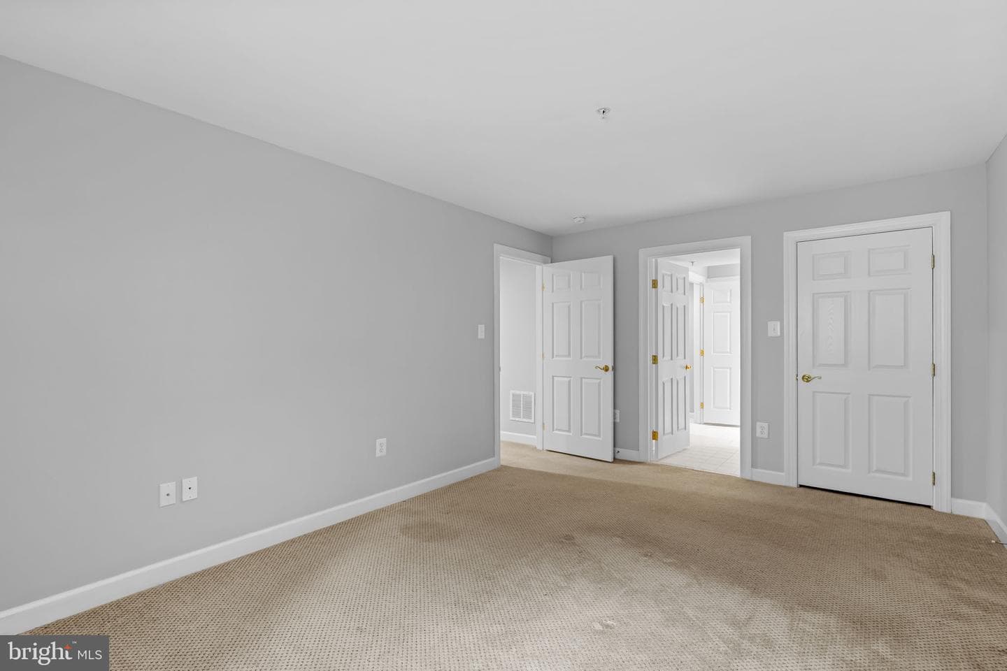 3035 Homeland Way #114 photo 39