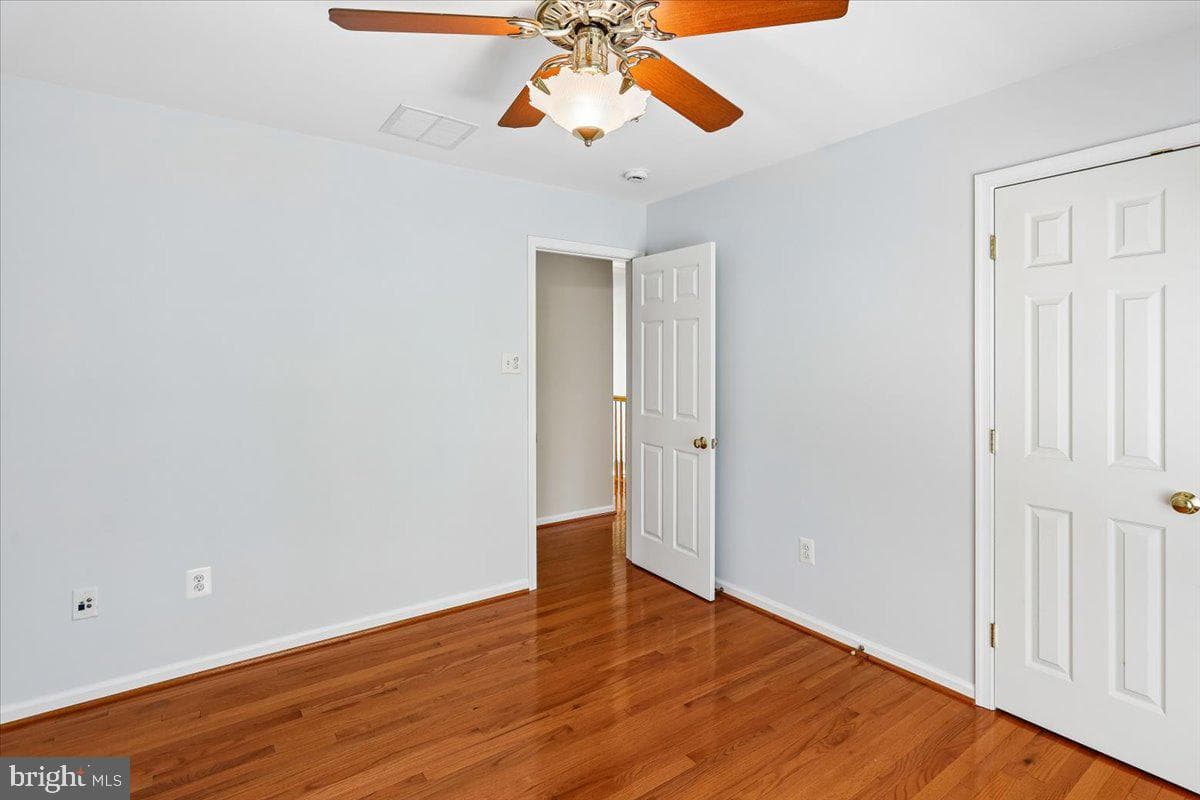 9909 Midsummer Snow Lane photo 38