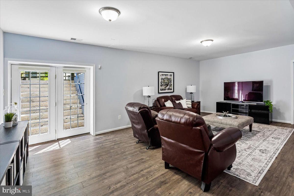9909 Midsummer Snow Lane photo 53