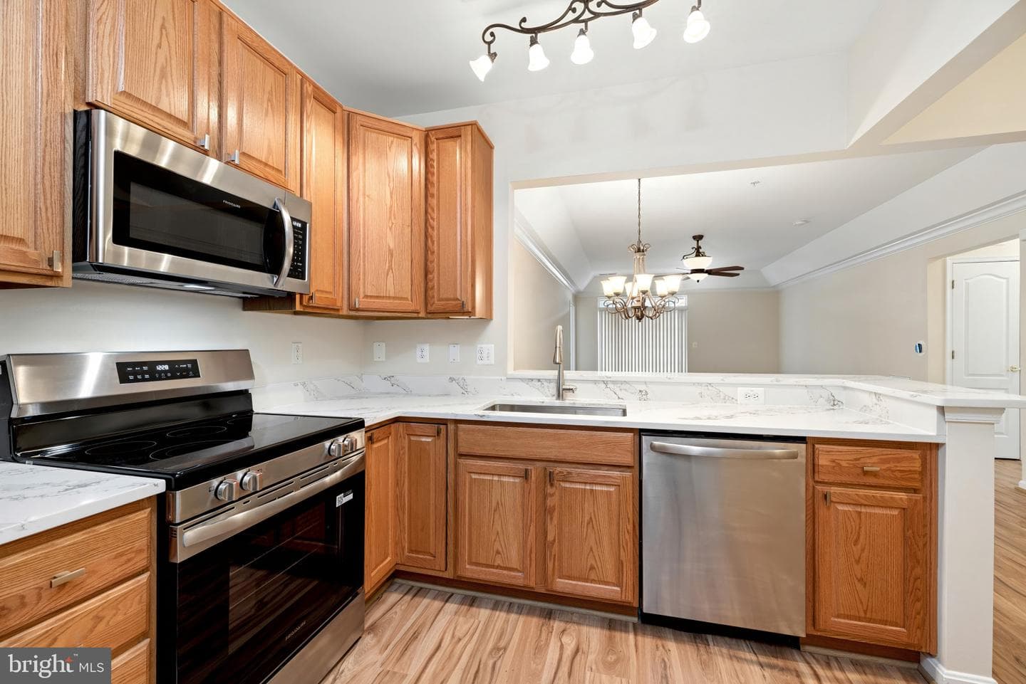 6155 Shadywood Road #401 photo 14